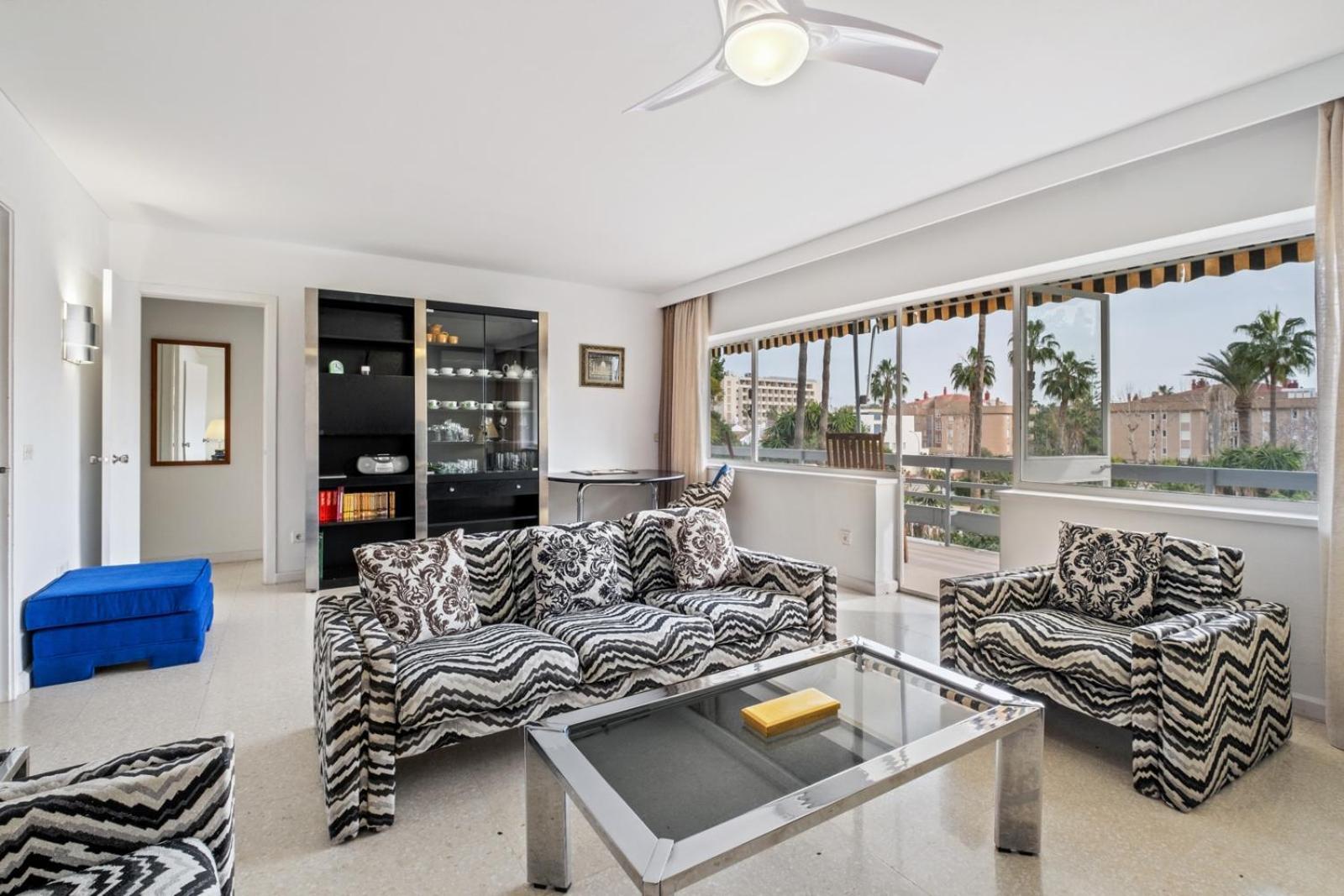 Piso Con 2 Habitaciones, 2 Terrazas Y Piscina Торремолінос Екстер'єр фото
