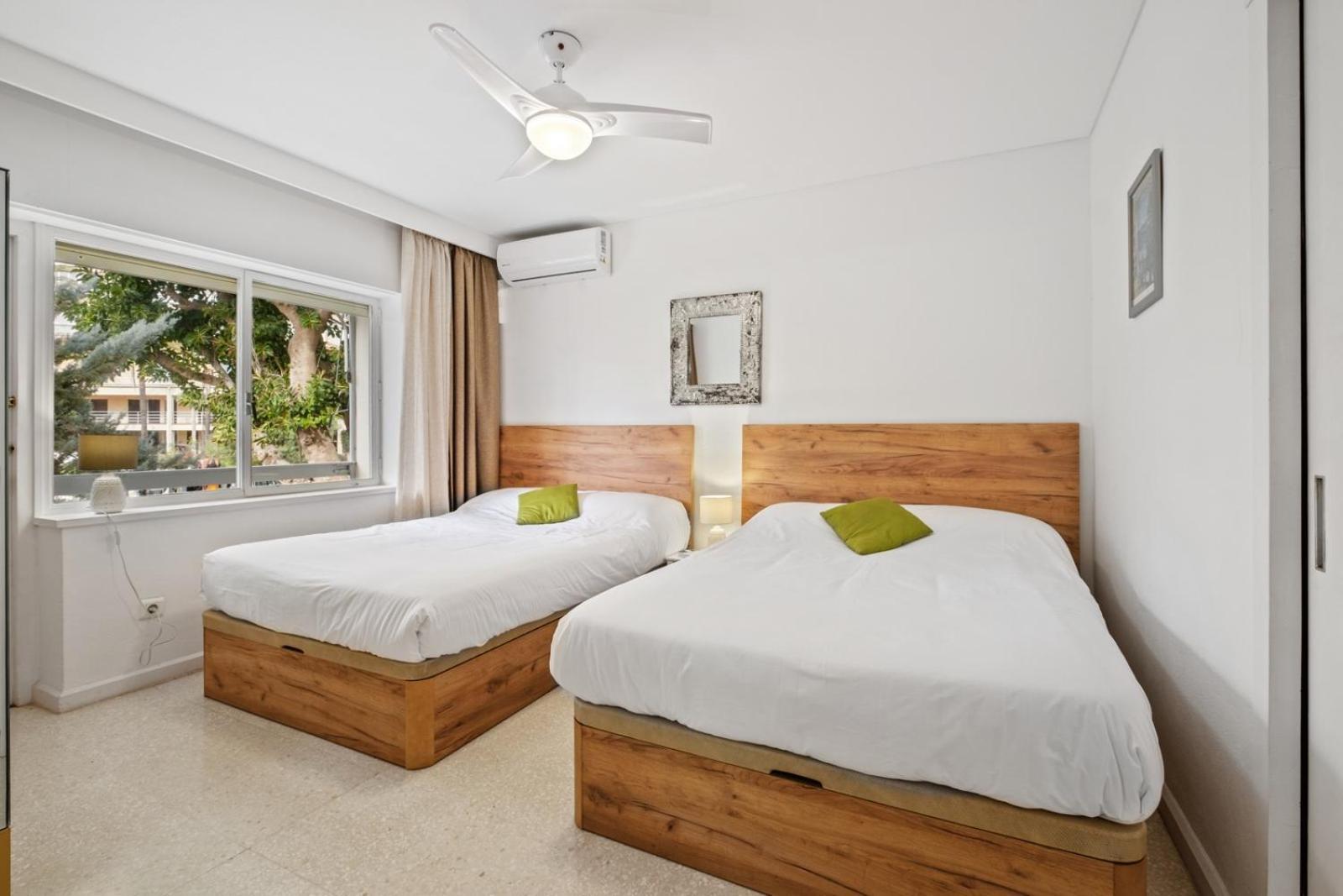 Piso Con 2 Habitaciones, 2 Terrazas Y Piscina Торремолінос Екстер'єр фото